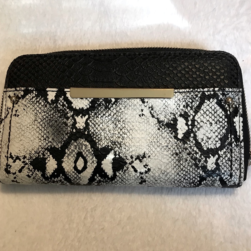 Aldo snake skin wallet